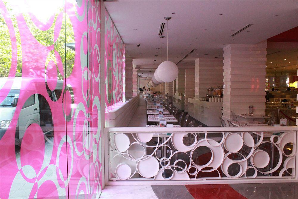 Re! @ Pearl's Hill Singapura
